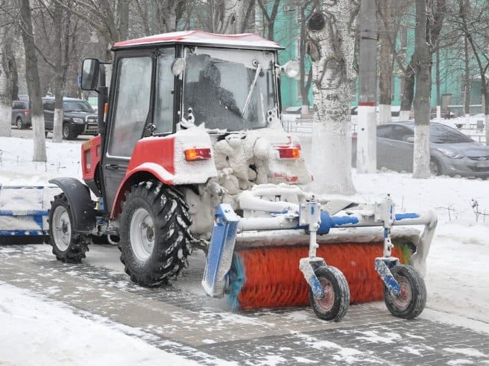 Фото 3. Аренда специальной снегоуборочной техники. Вывоз снега в Москве