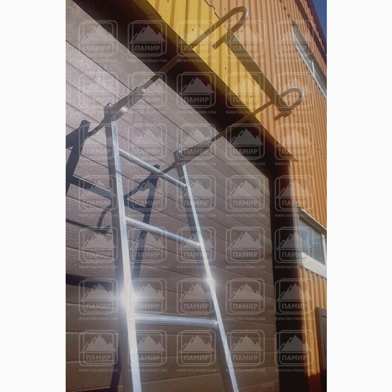 Фото 5. Лестница алюминиевая навесная со стальными кронштейнами лна-ск