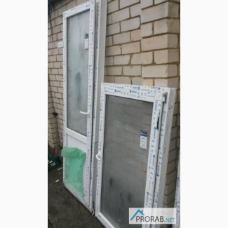 Пластиковая дверь в Саратове