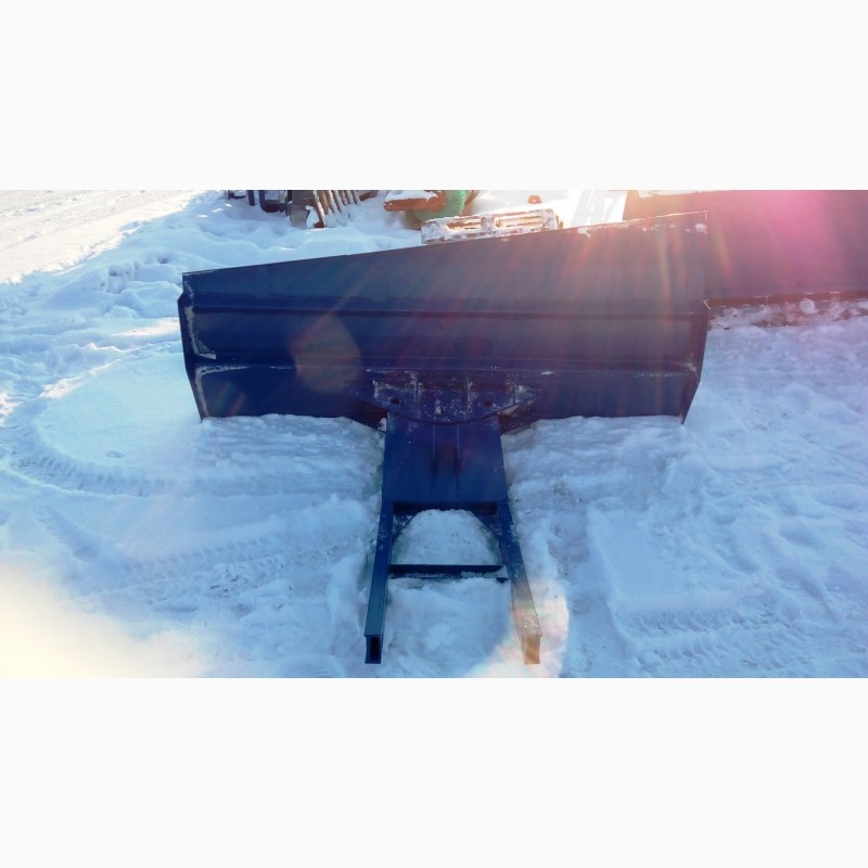 Фото 8. Отвал усиленный скоростной снежный ОСС 2.5 на МТЗ